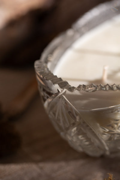 נר בקערת קריסטל אובלית