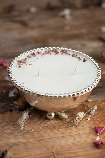 קערת מתכת וינטג’ קלאסית