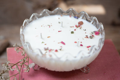 קערת קריסטל עם רגליות