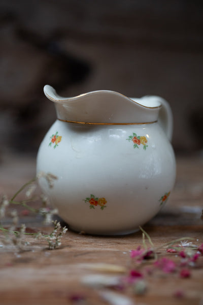 קנקן שמנת מפורצלן