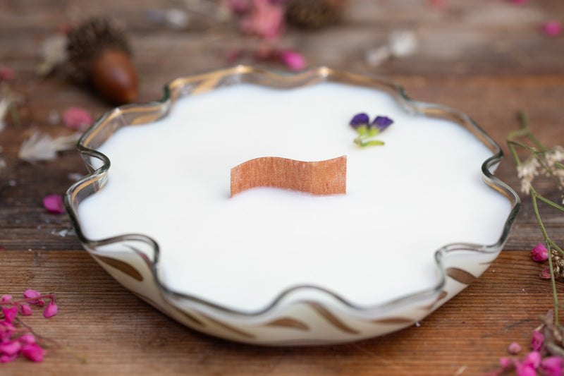 קערית זכוכית מסולסלת