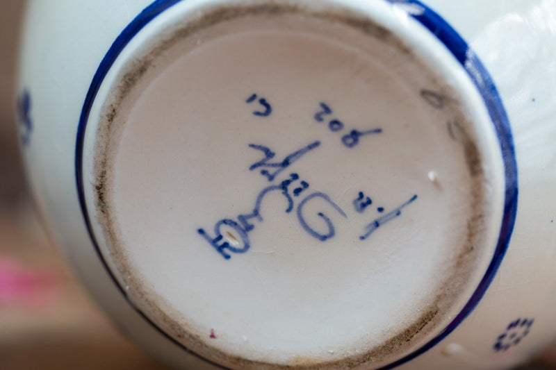 קומקום פורצלן בעבודת יד