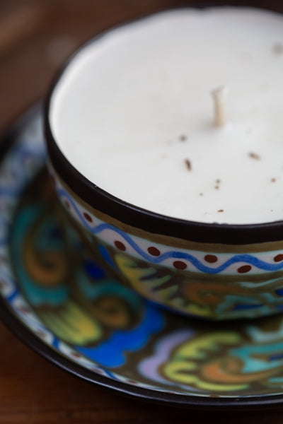 ספל ותחתית מקרמיקה מצוירת