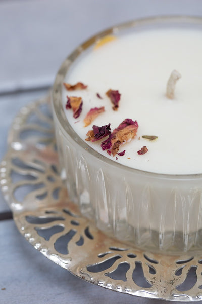 קערת זכוכית עם מכסה וציפוי כסף