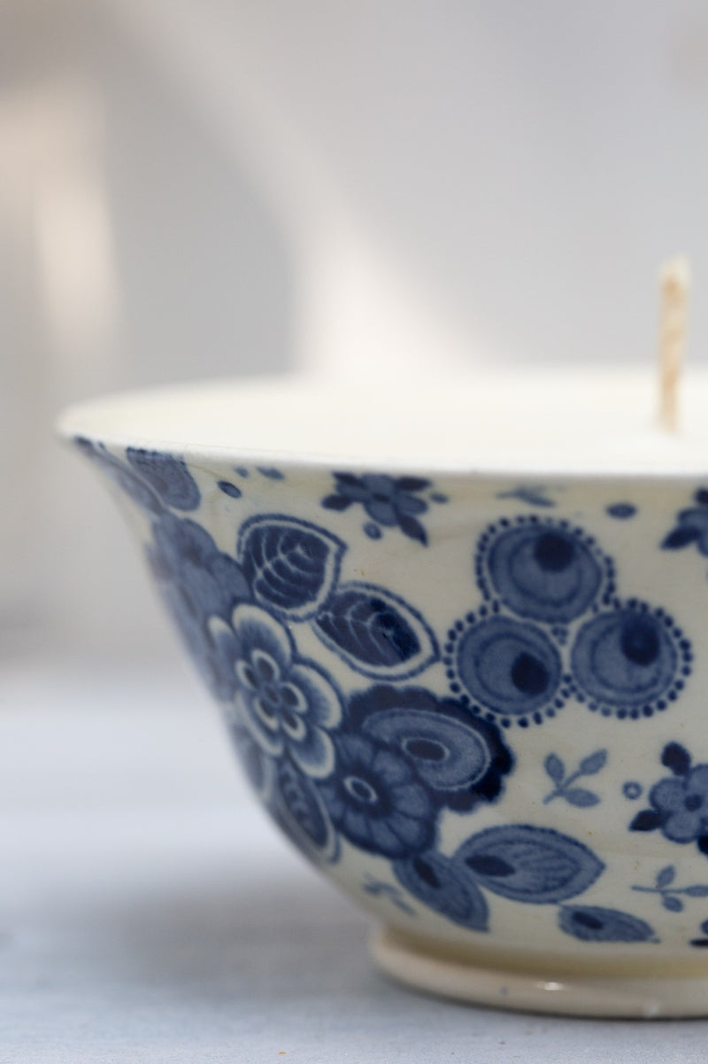 ספל פורצלן וינטג&