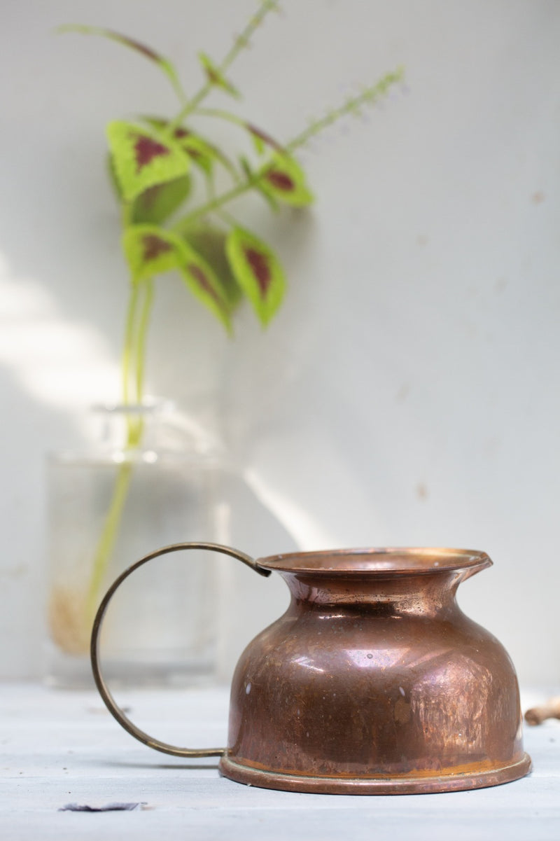 כד נחושת בעבודת יד