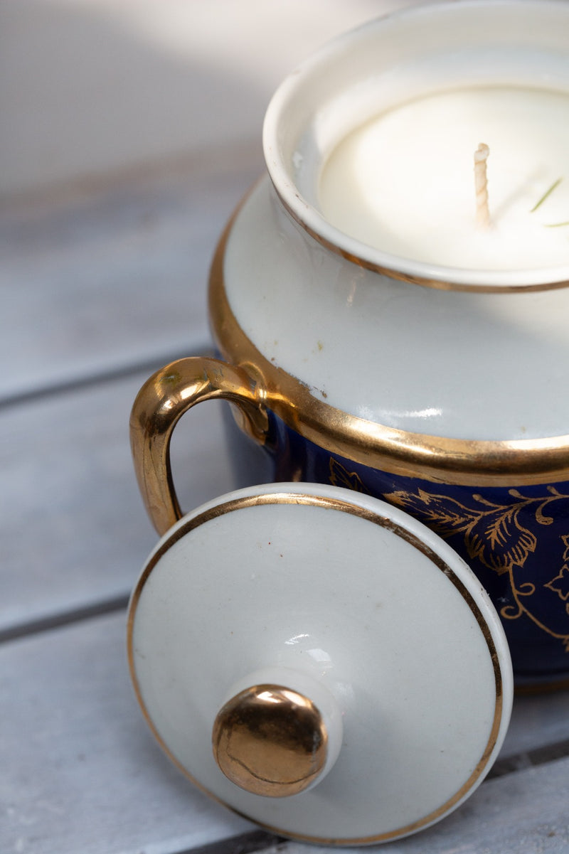 כלי פורצלן סובייטי משנות ה- 60