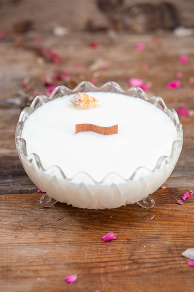 קערת קריסטל עם רגליות