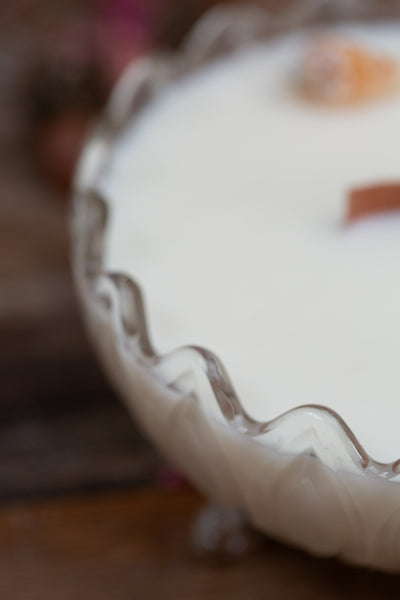 קערת קריסטל עם רגליות